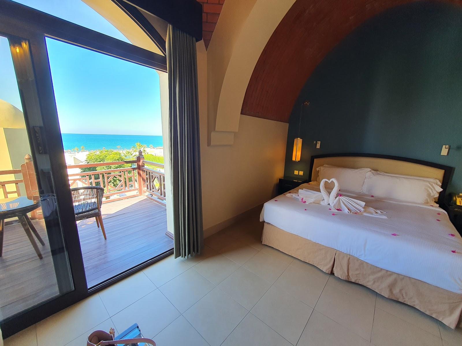 The Cove Rotana Resort – photo 3