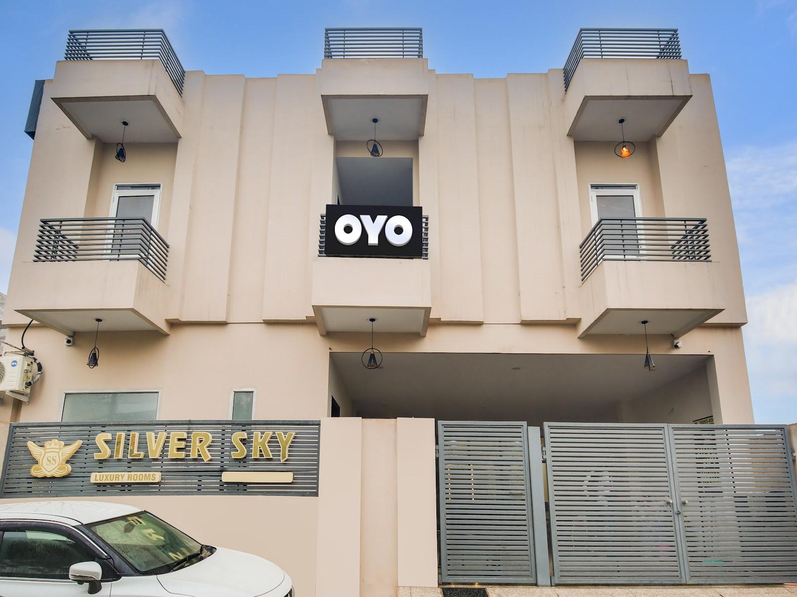Super Hotel O by OYO Neopolis Mall Ludhiana Silver Sky