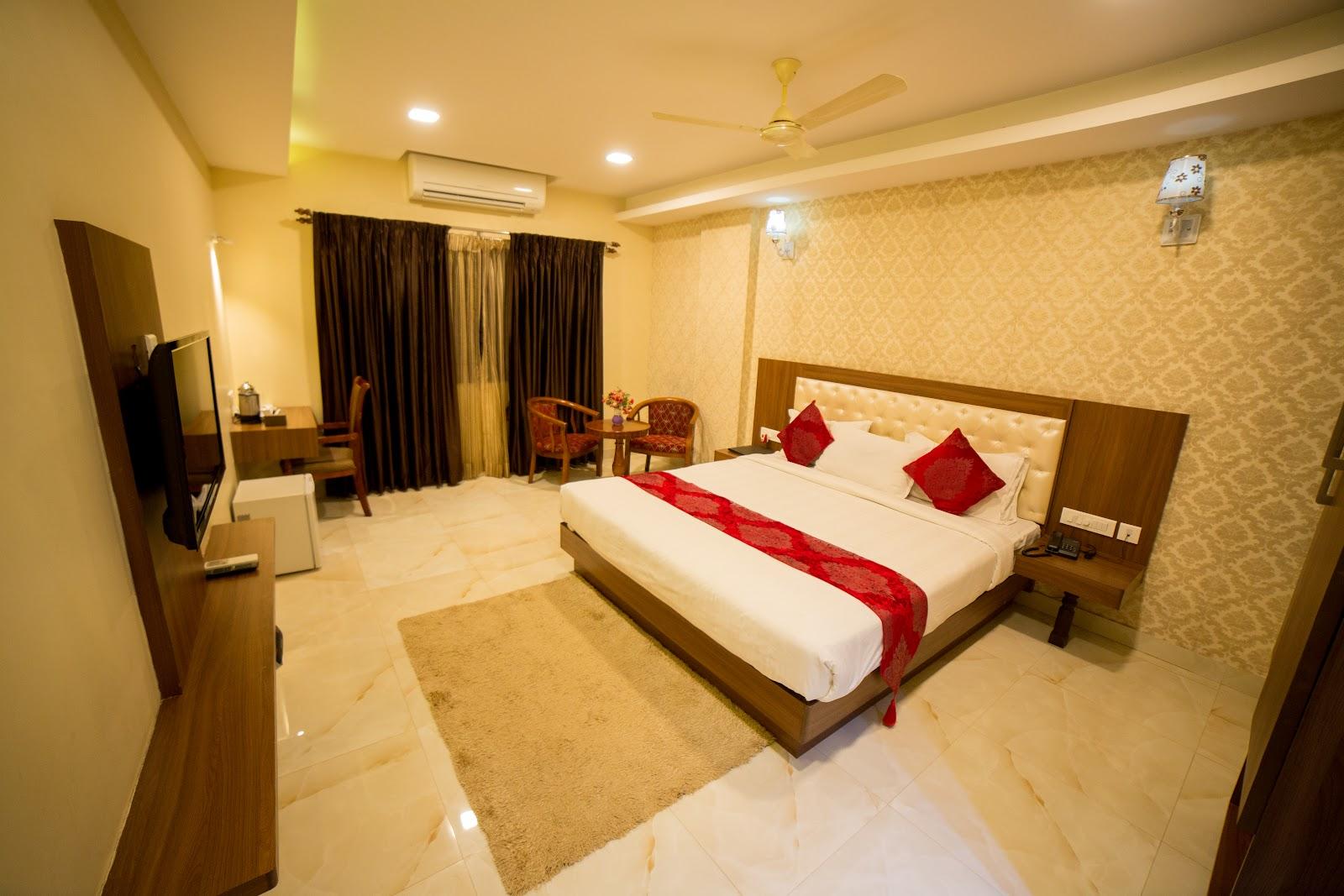 Hotel Mahalakshmi Residency – photo 3