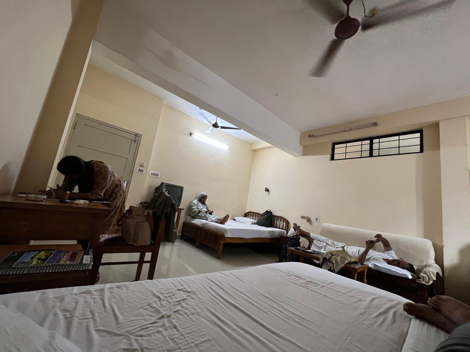 ETTUMANOOR VYAPARA BHAVAN - GUEST HOUSE – photo 4