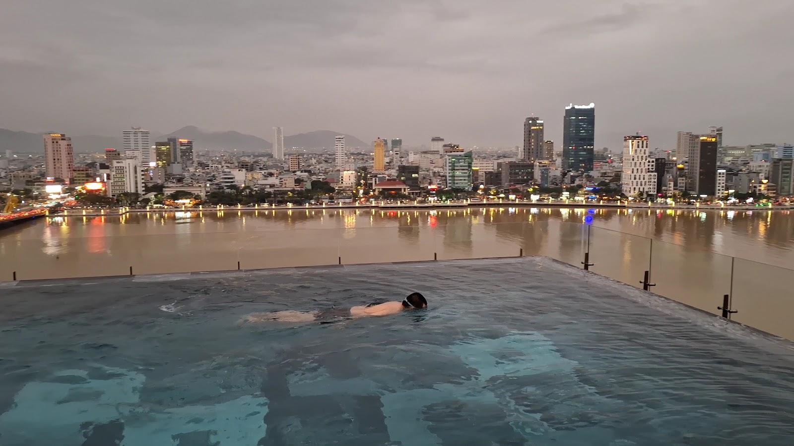 Caro Premium DaNang Hotel – photo 2