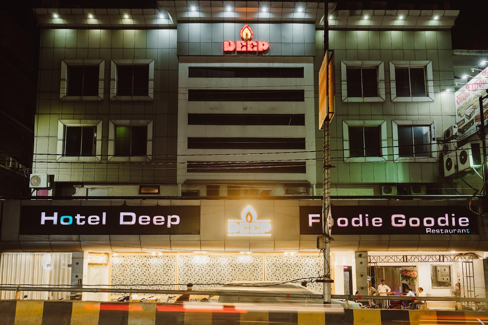 The Deep Hotel