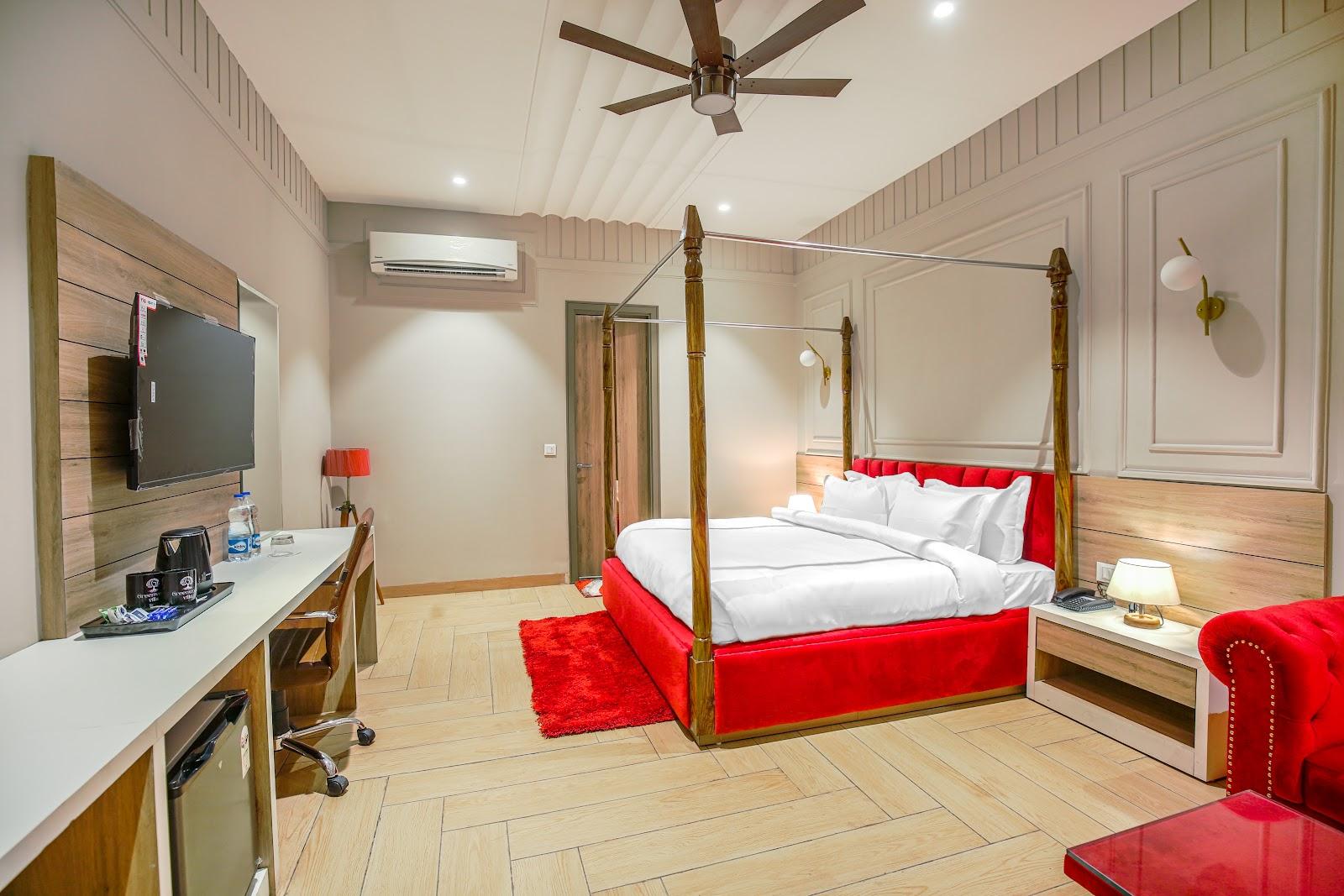 Greenwood Villa – photo 3