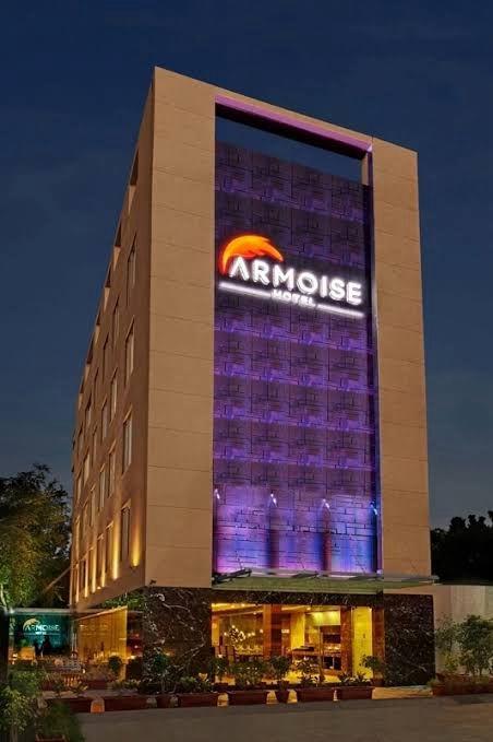 Super Inn Armoise Hotel – photo 1