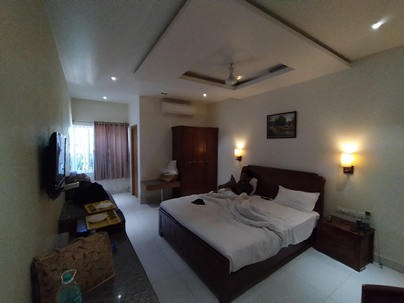 The Grand White Palace – photo 3