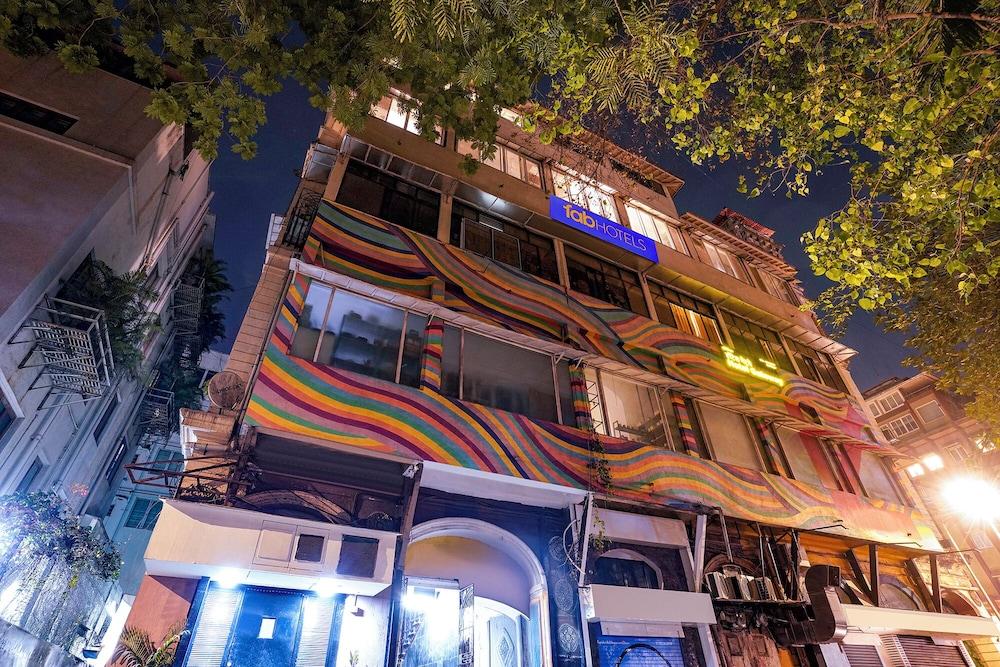 FabExpress Gateway Inn - Hotel in Colaba, Mumbai – photo 1