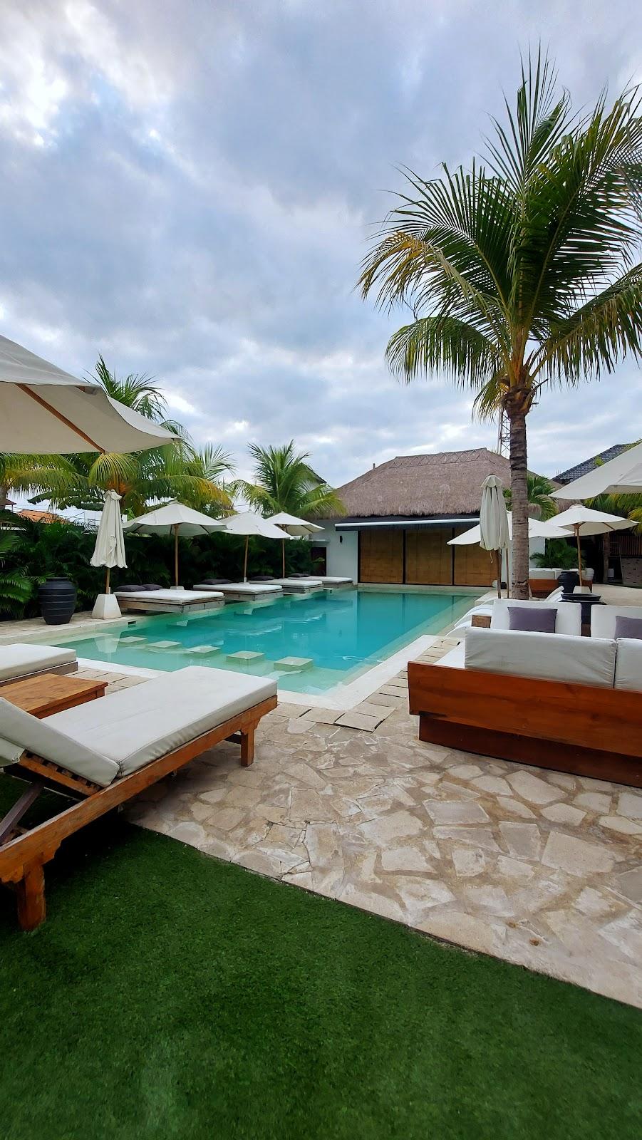 Ohana's Beachfront Resort & Beach Club – photo 2