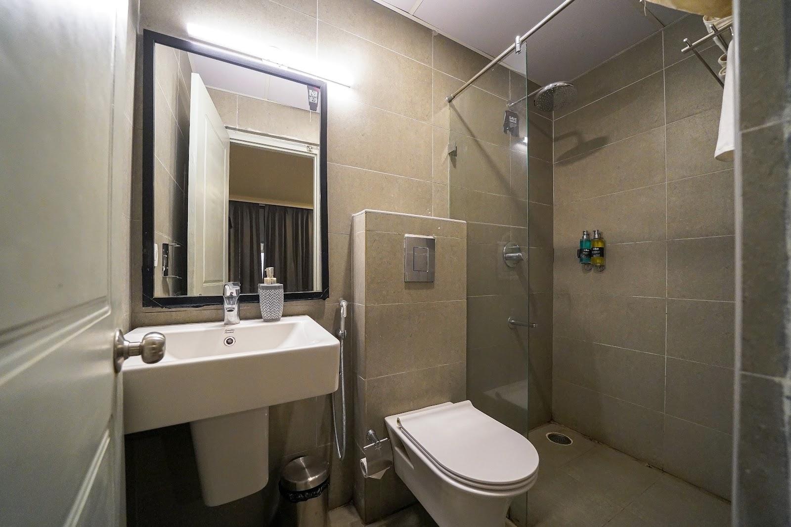 Olive Zip Richmond Circle by Embassy Group – photo 3