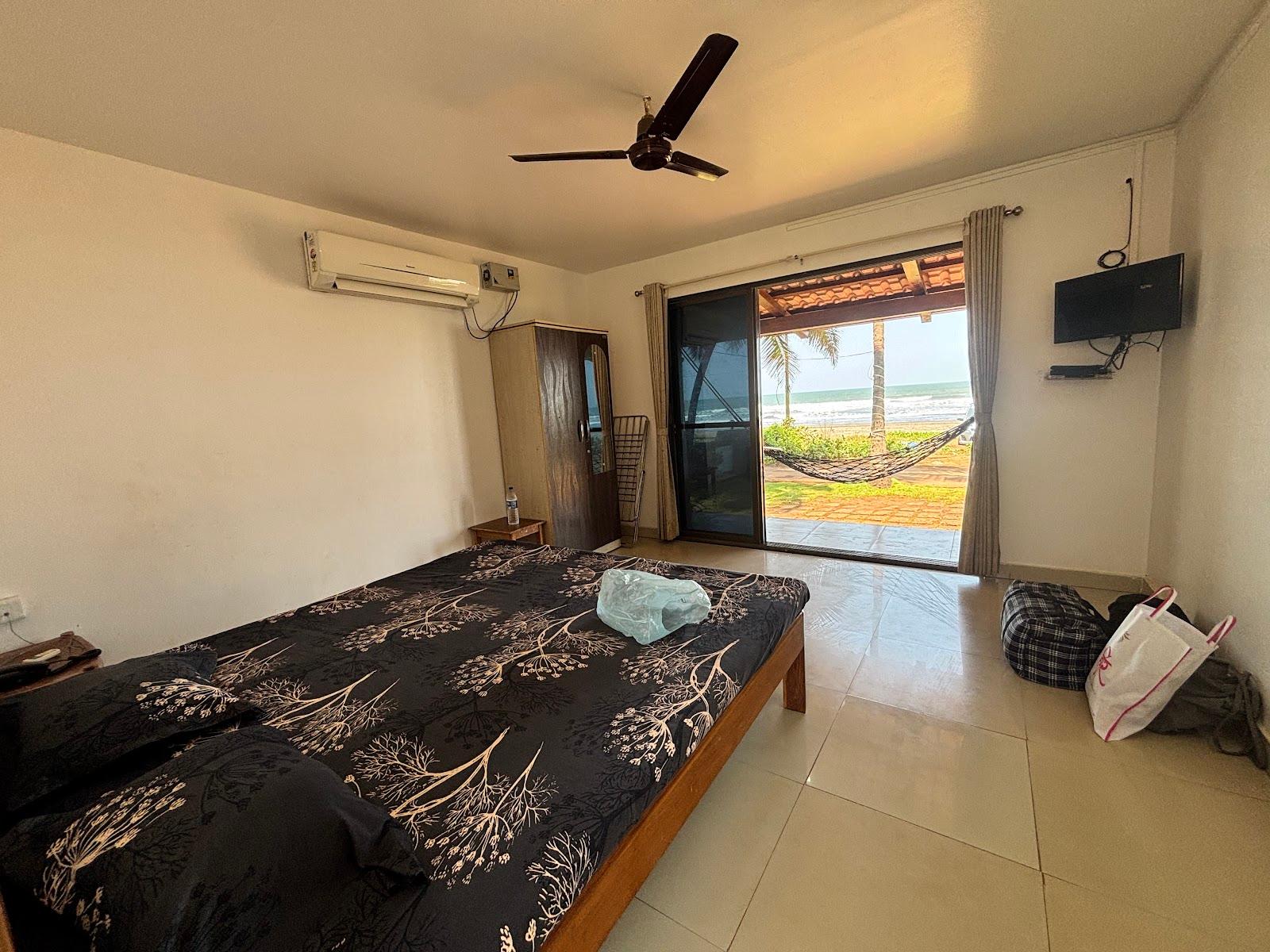 Om Shanti Beach Resort – photo 3
