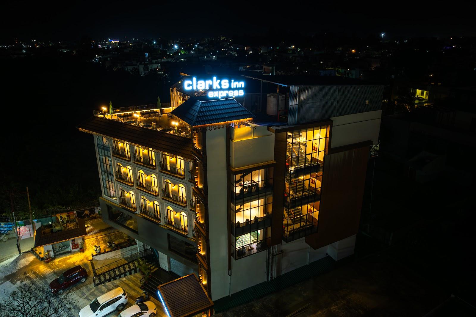 Clarks Inn Express Rishikesh – photo 1