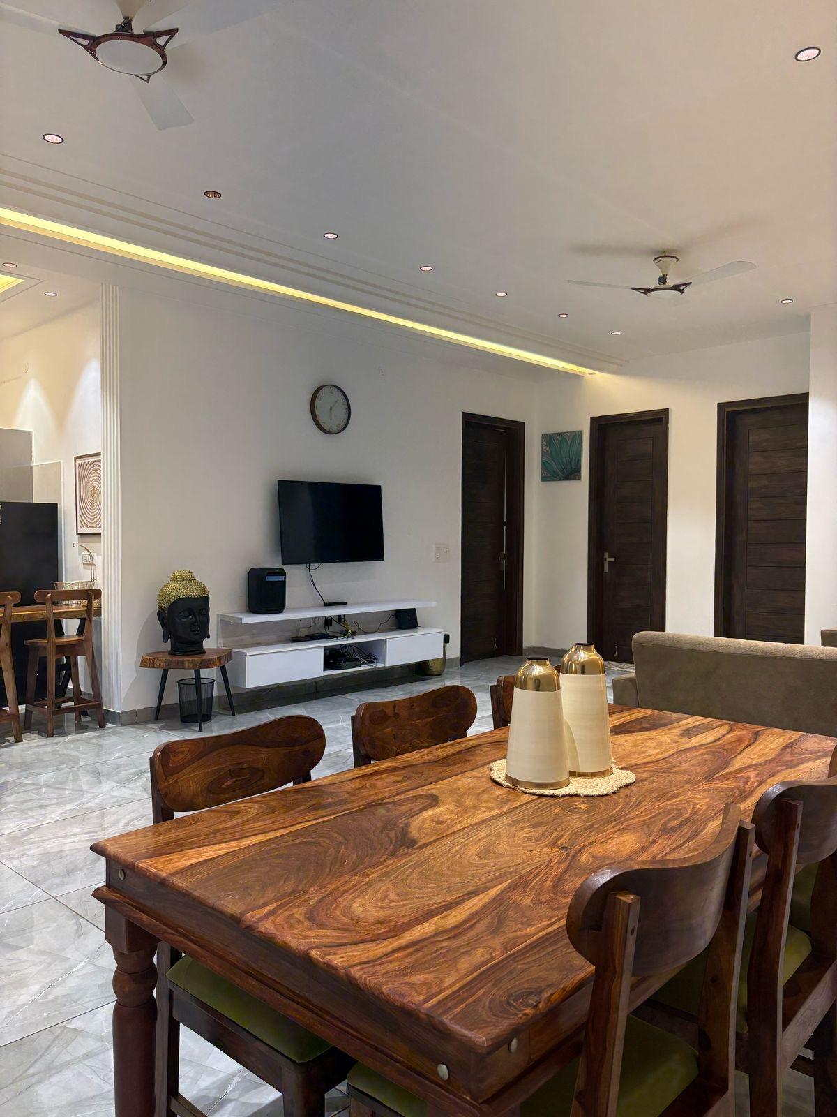 Royal Villa – photo 3