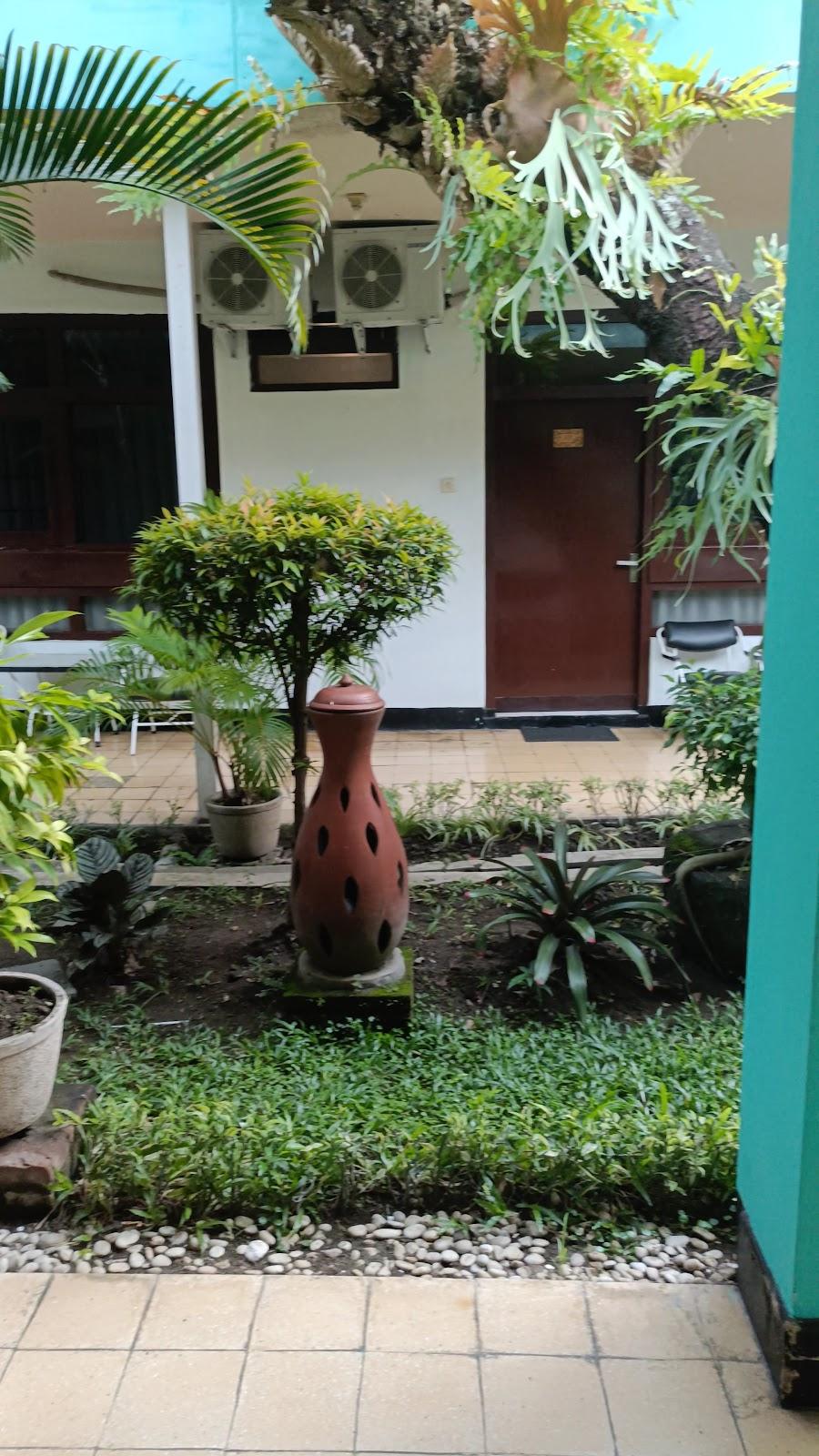 Indonesia Hotel – photo 2