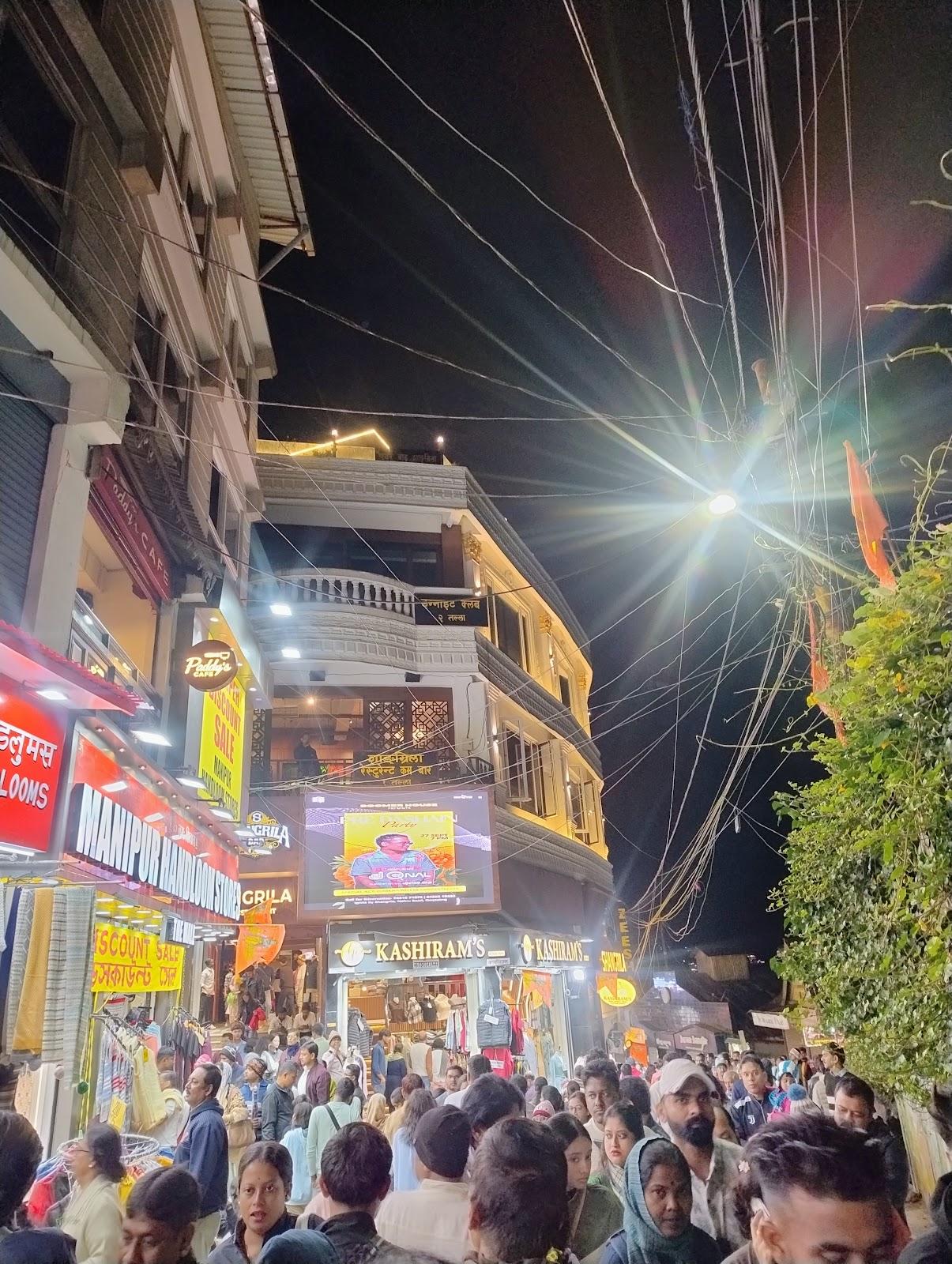 Mall road – photo 2