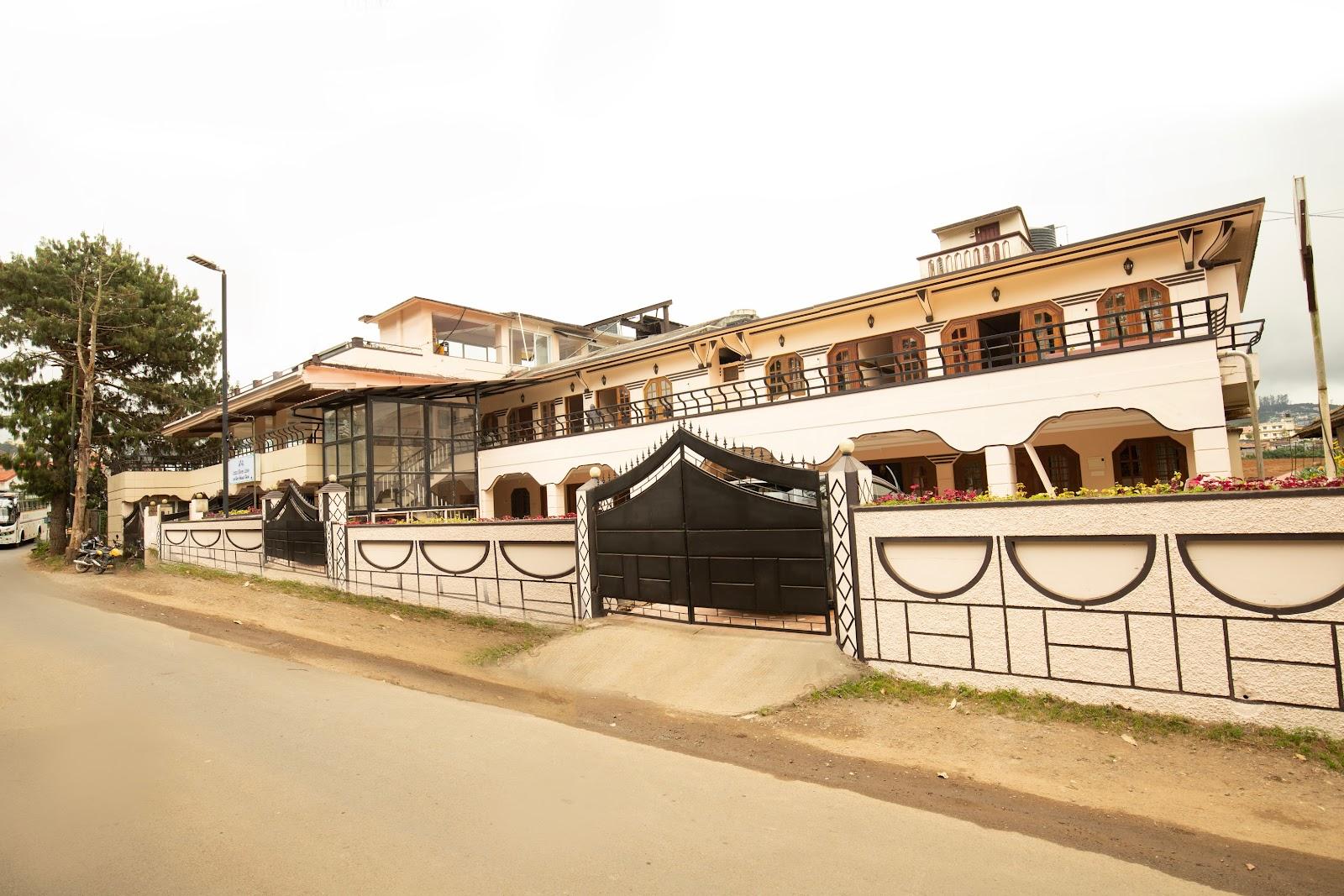 Lazo Silver Lake Resort , Ooty – photo 1