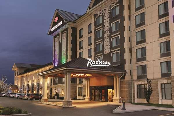 Radisson Hotel Toronto Airport West