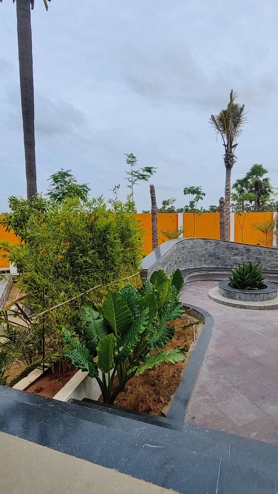 V Hotels and Resorts – photo 2
