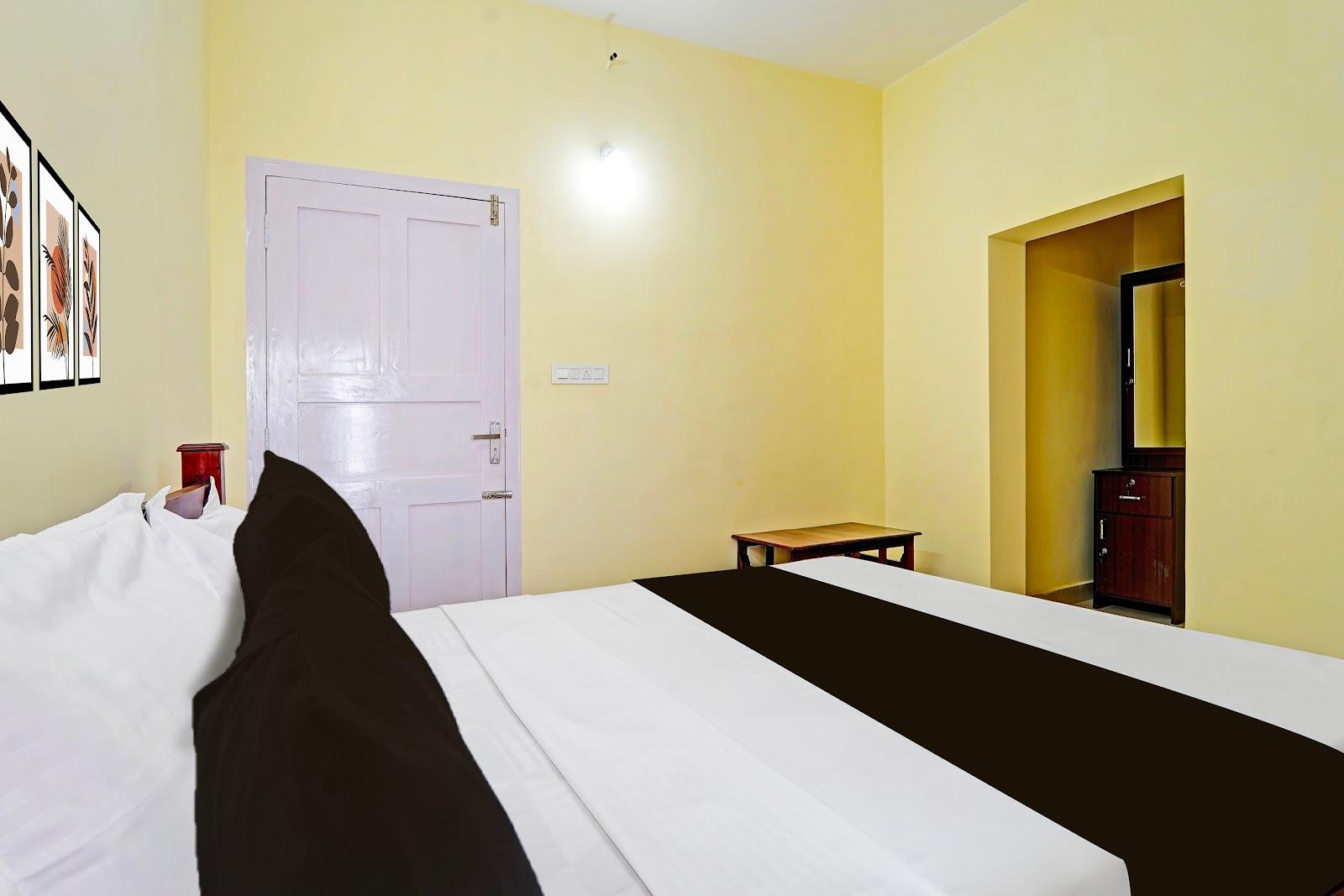 Super Hotel O Omalloor Temple Formerly MTS Lodge – photo 4