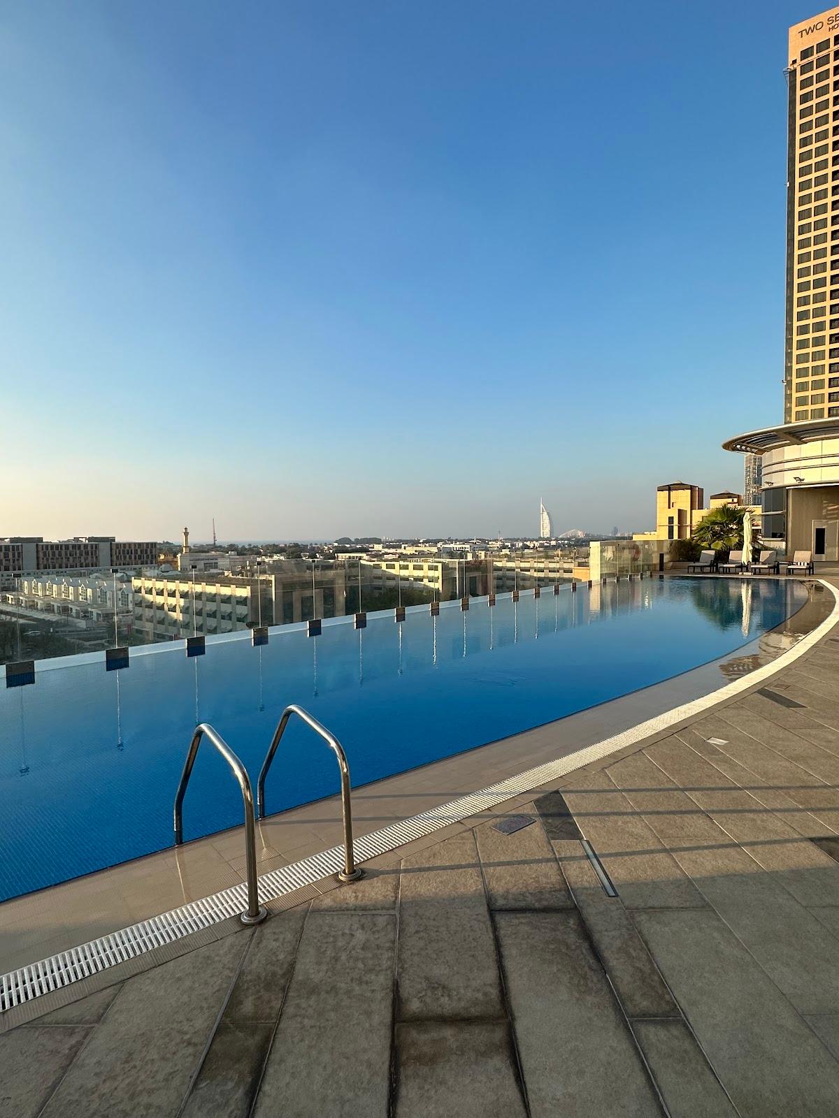 Staybridge Suites Dubai Internet City by IHG – photo 4