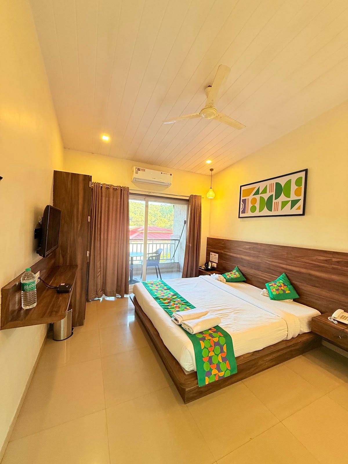 Treebo Jp Cottage With Swimming Pool – photo 4