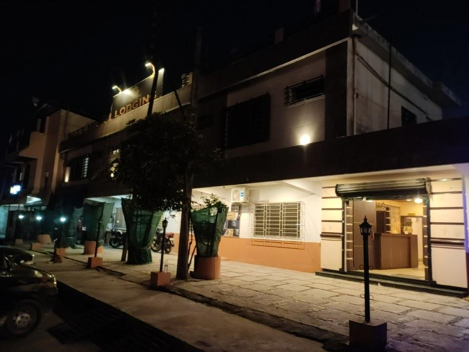 DARA INN HOTEL & SUITES – photo 1