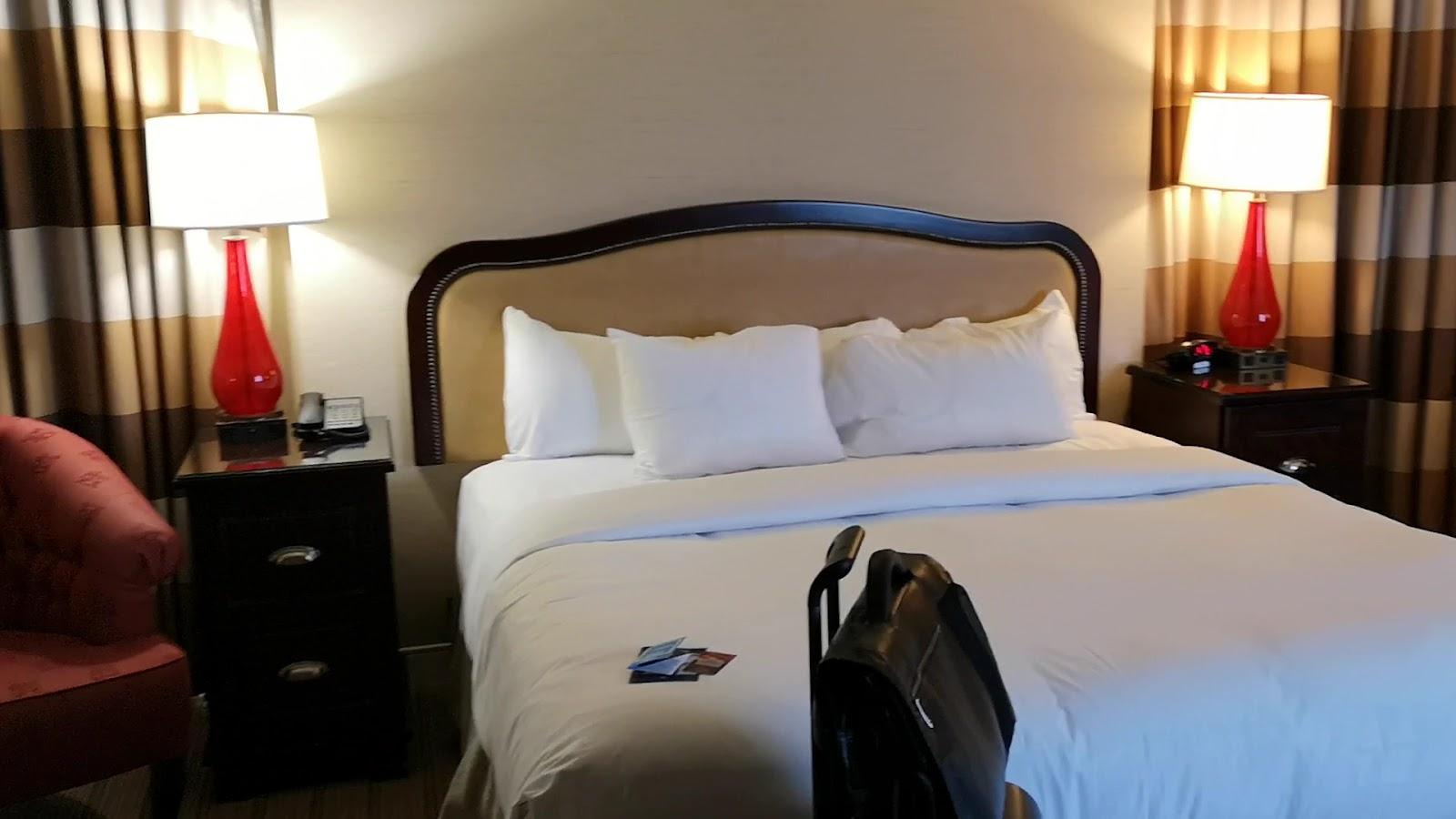 Hilton Niagara Falls/Fallsview Hotel & Suites – photo 2