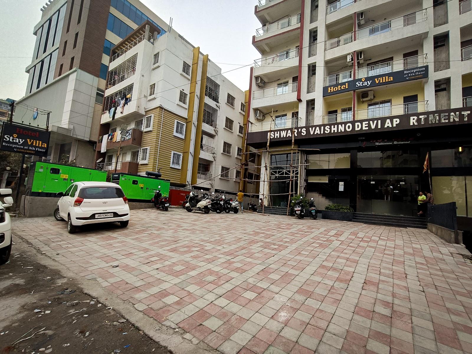 StayVilla Royal