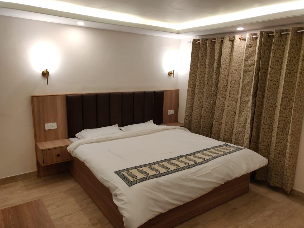 Hotel Himcasa Hotel | hotel in Shimla | budget hotel in Shimla | family room hotel in Shimla – photo 2