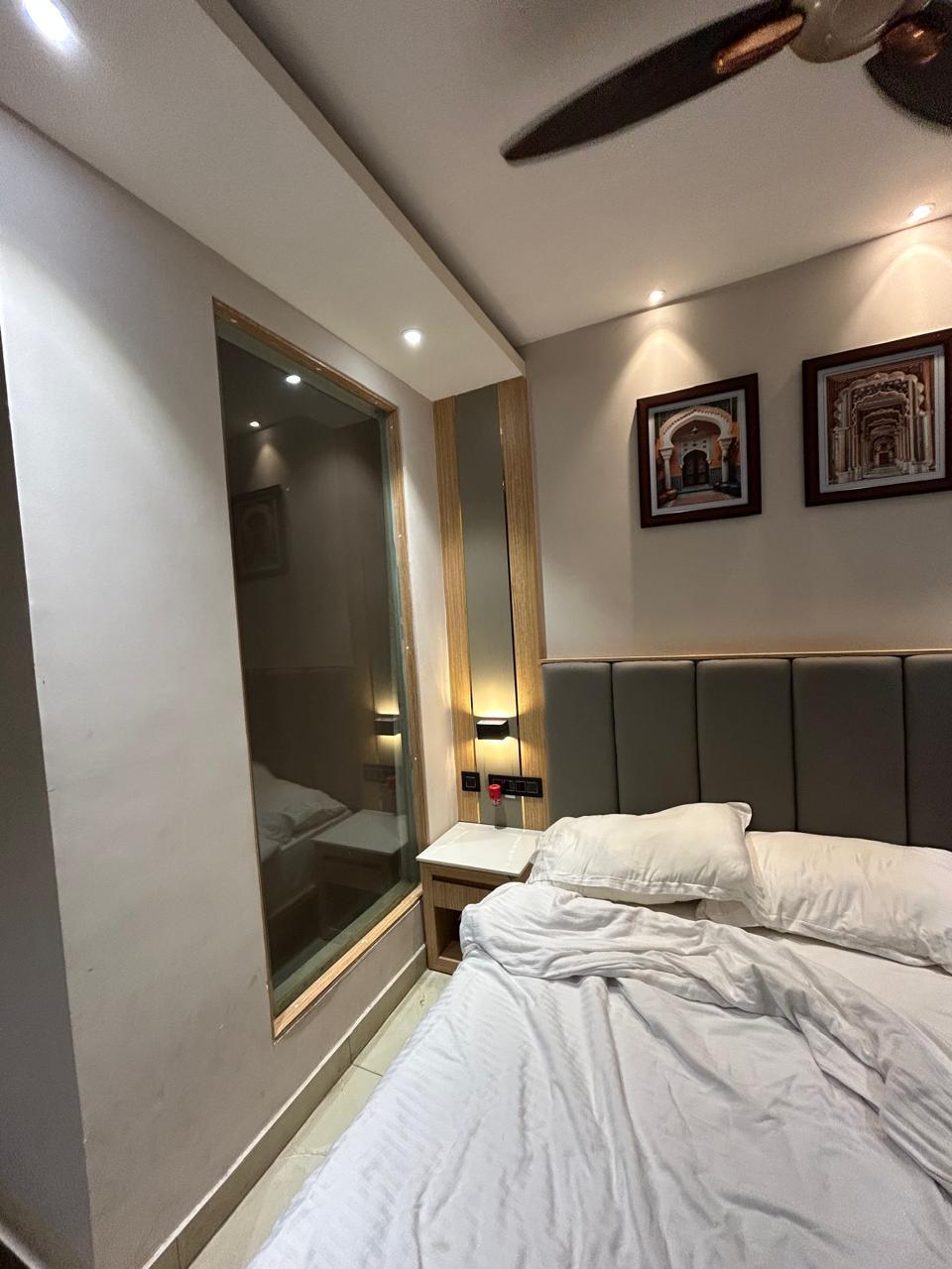 HOTEL SIGNATURE SUITES – photo 2