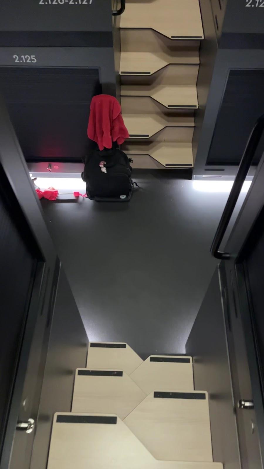Zedwell Capsule Hotel Piccadilly Circus – photo 4