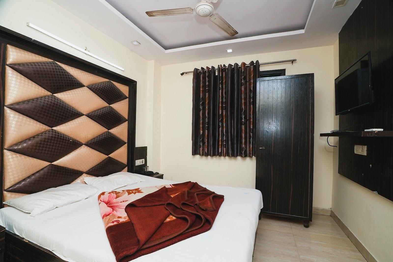 Hotel AV International – photo 3