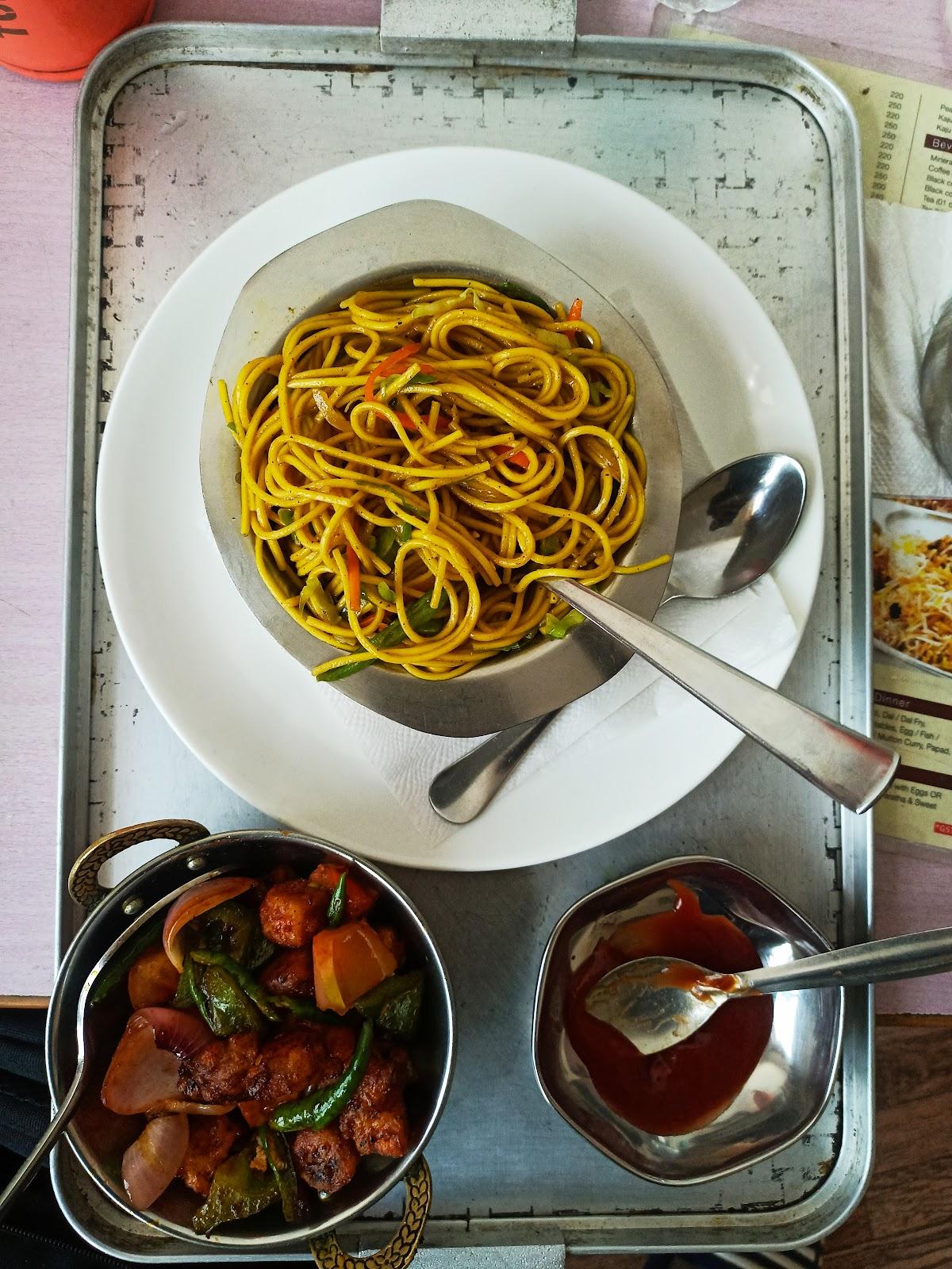 Magellan's Hotel Renam - Gangtok near MG Marg – photo 1