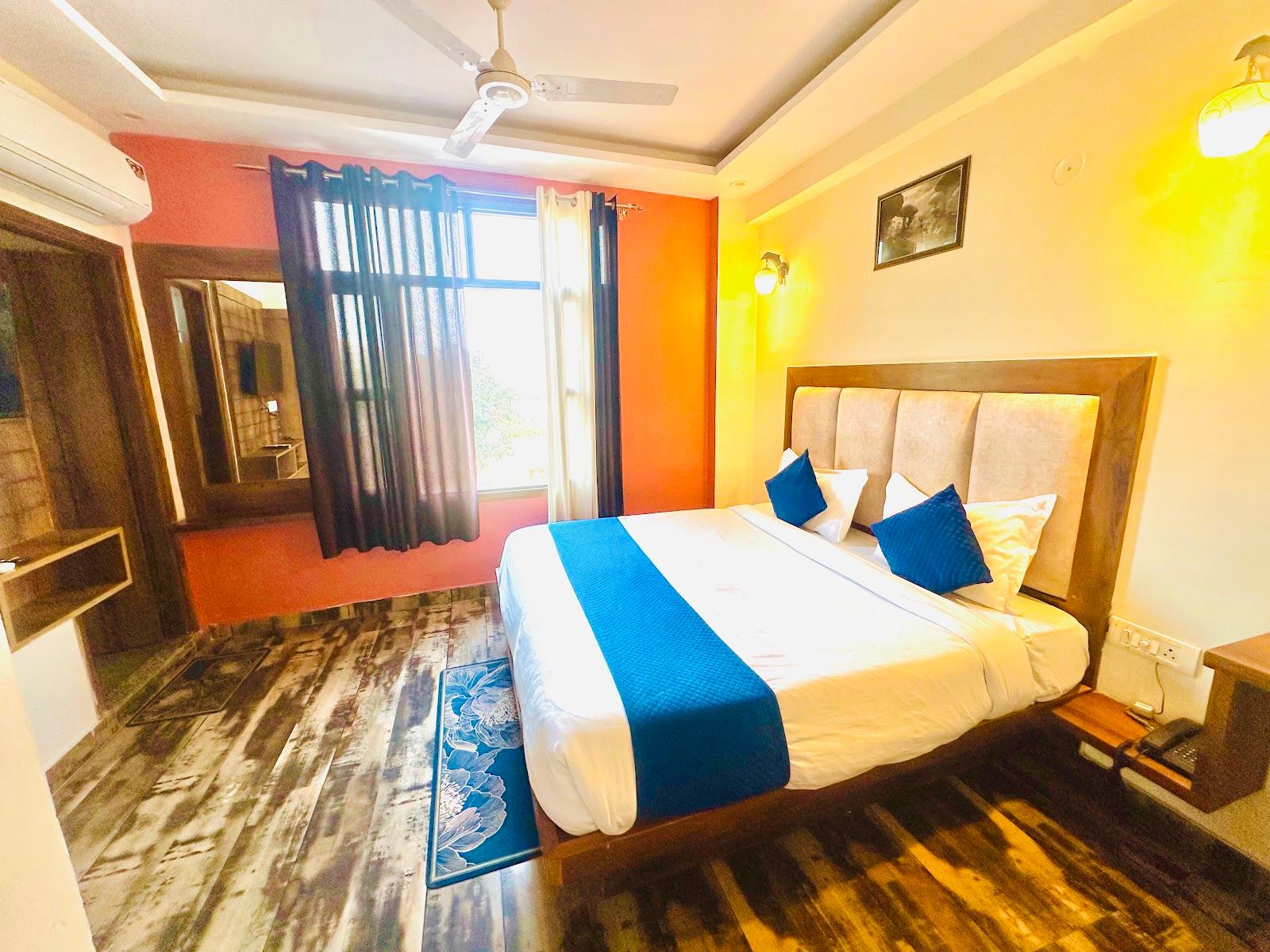 Hotel Royal orbit – photo 2