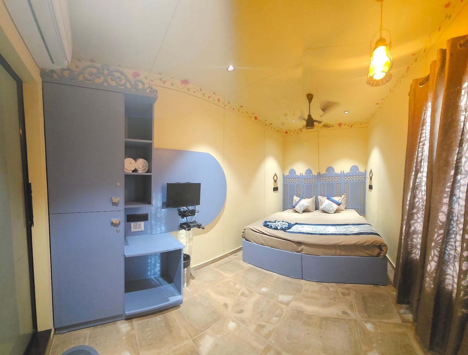 The Village Resort – photo 3