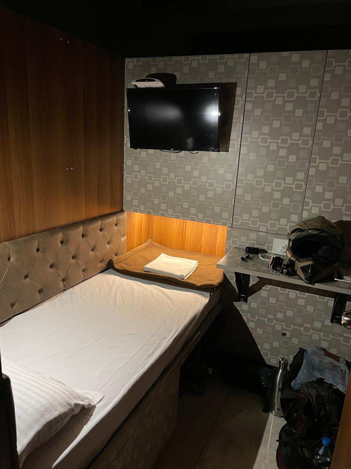 bedspace – photo 2