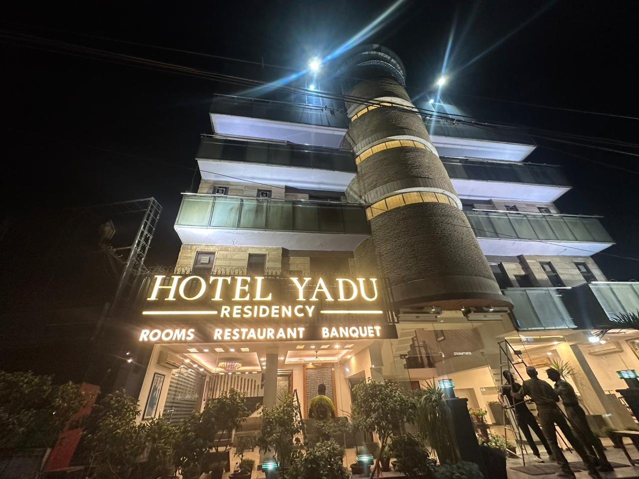 Hotel Yadu Residency – photo 1