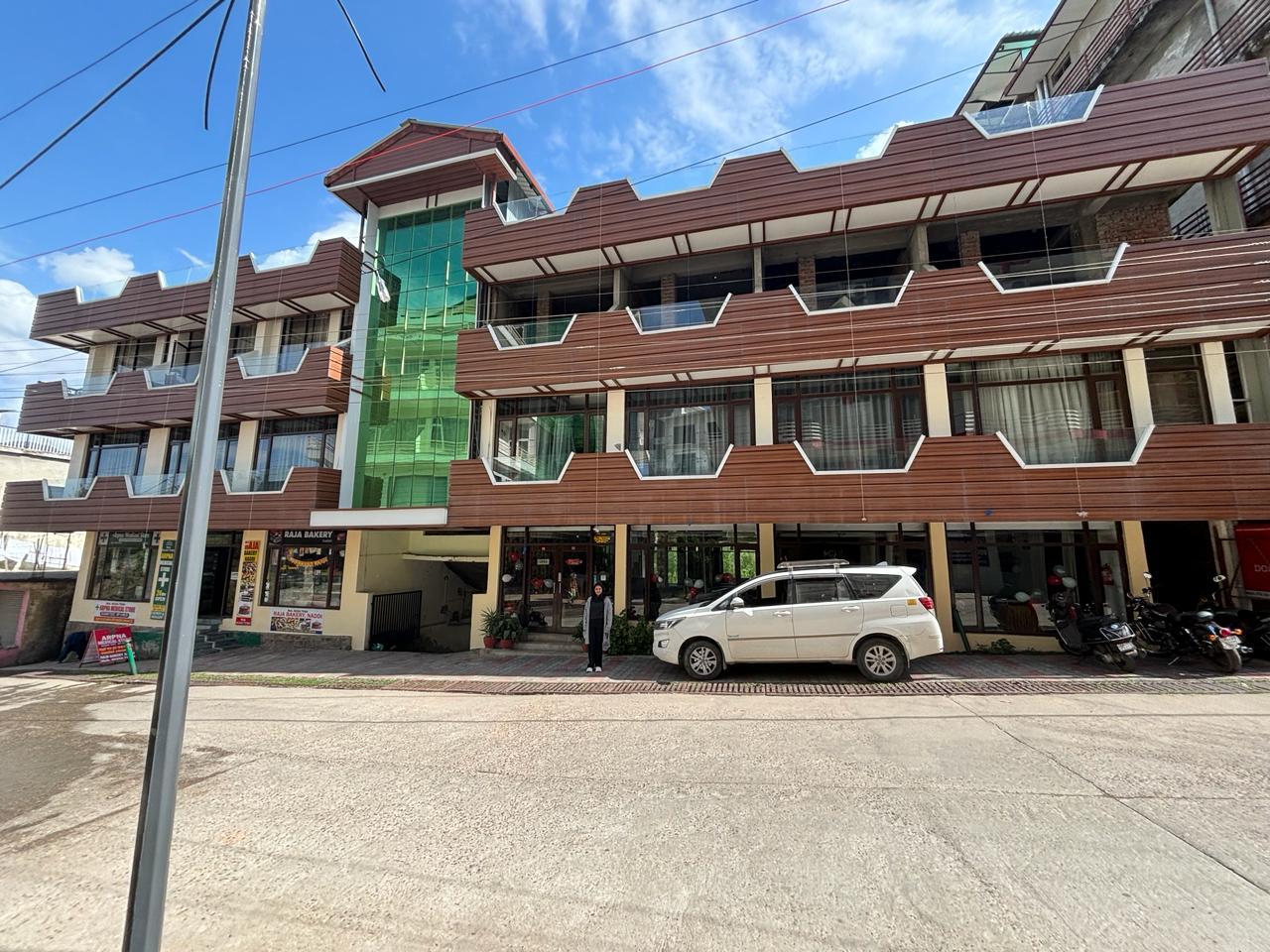 Hotel Bob's n Barley – photo 1