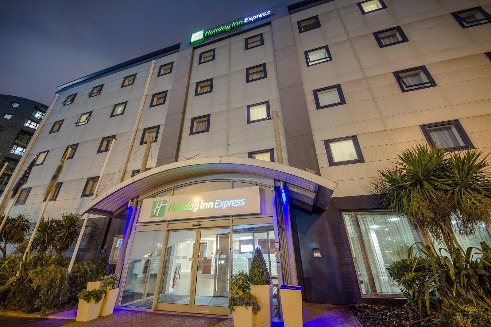 Holiday Inn Express London-Royal Docks, Docklands by IHG – photo 1