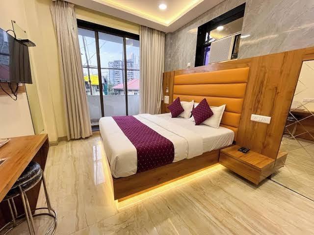 Hotel National- Grant Road – photo 4