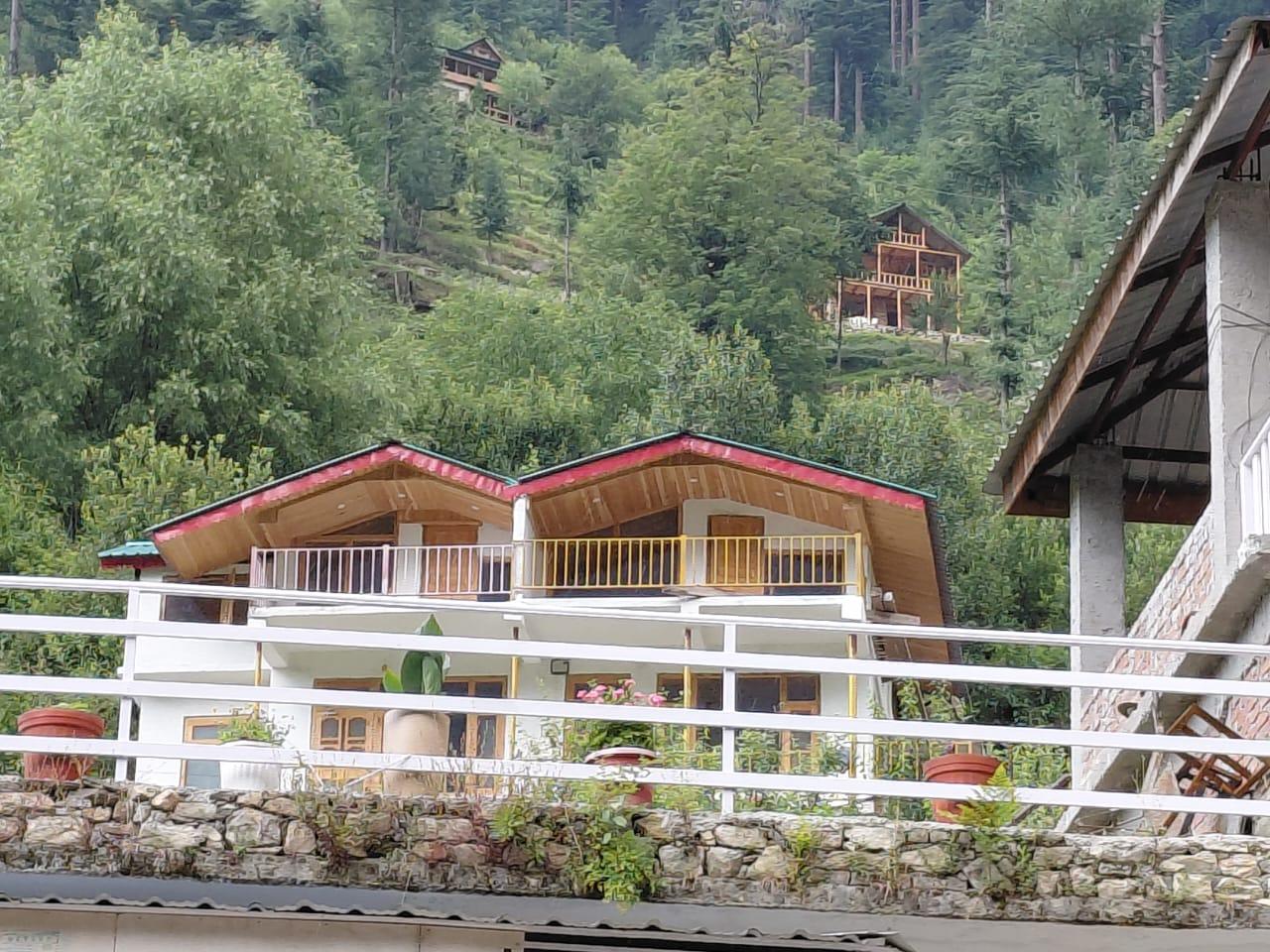 The Himalayan whisper retreat – photo 4