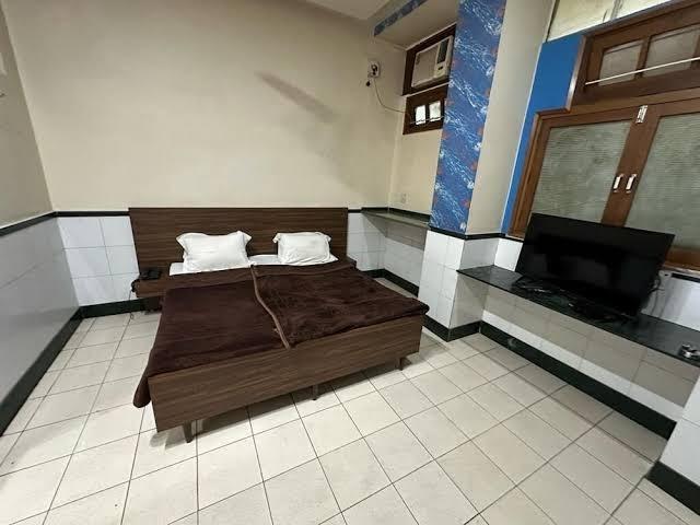 New Royal Hotel – photo 3