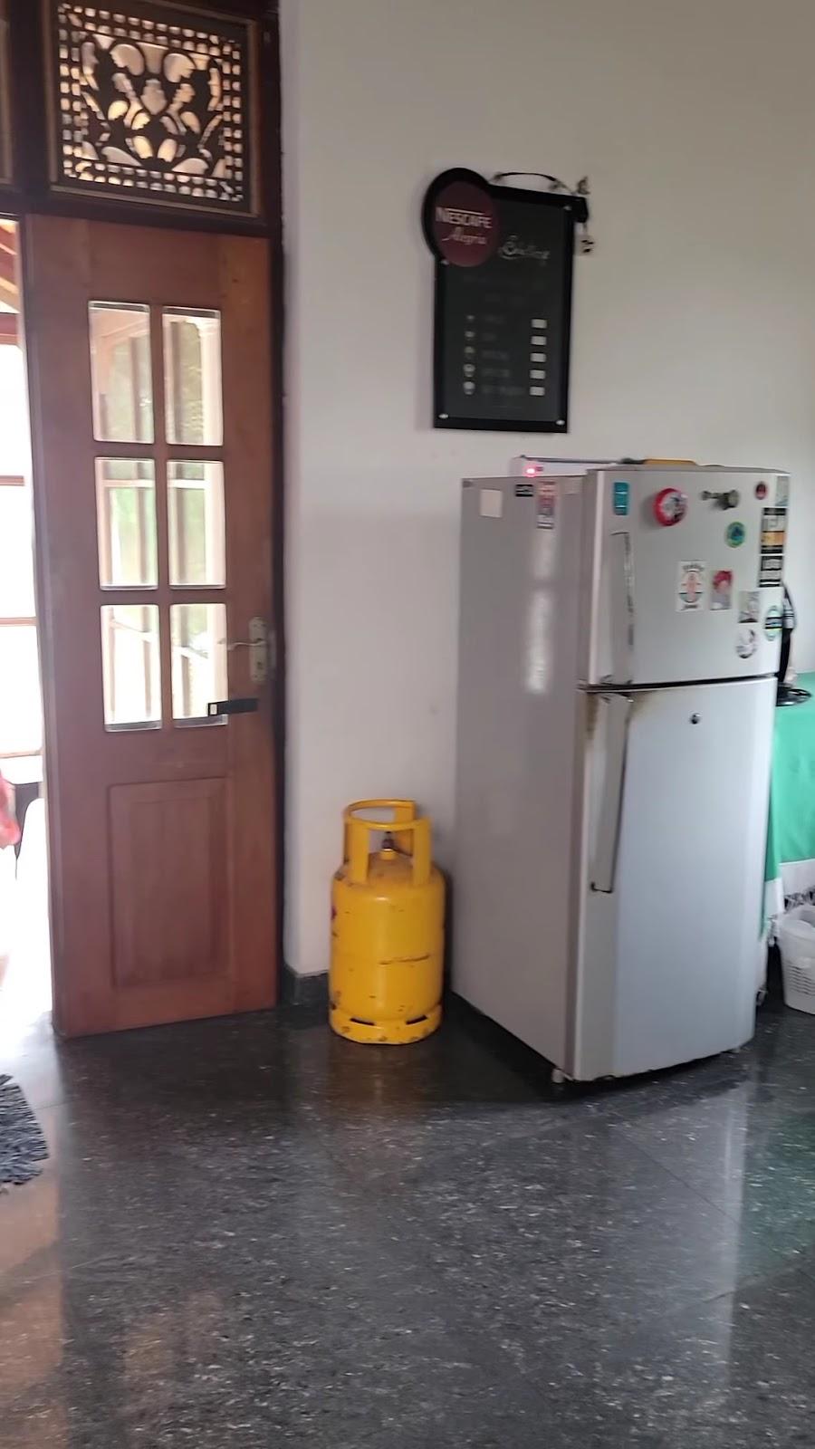 Hostel First Katunayake – photo 2