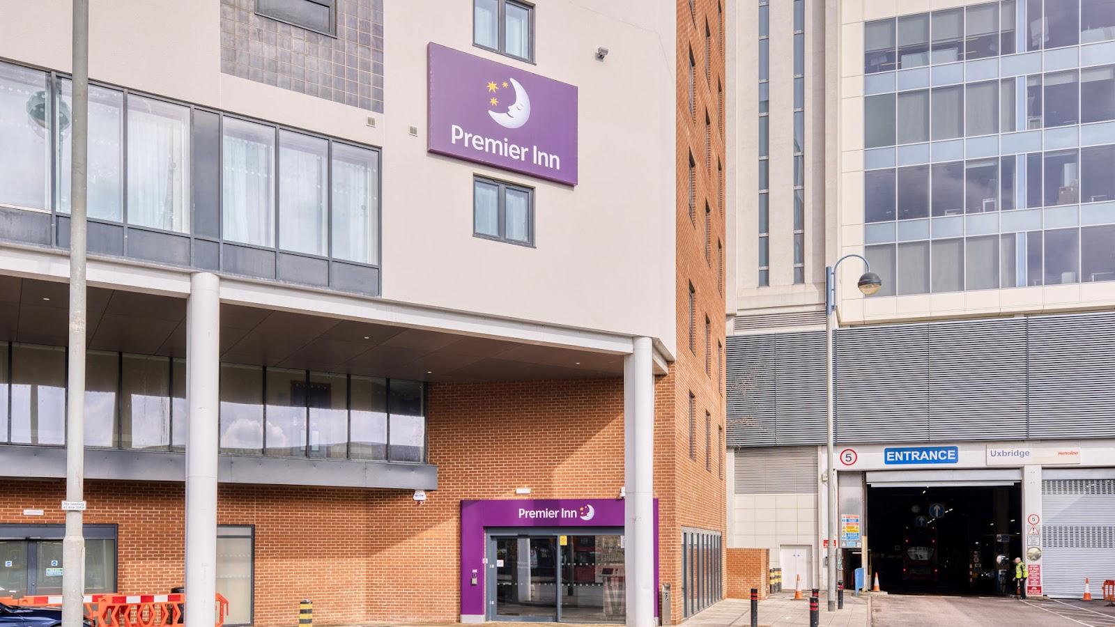 Premier Inn London Uxbridge Town Centre hotel – photo 1