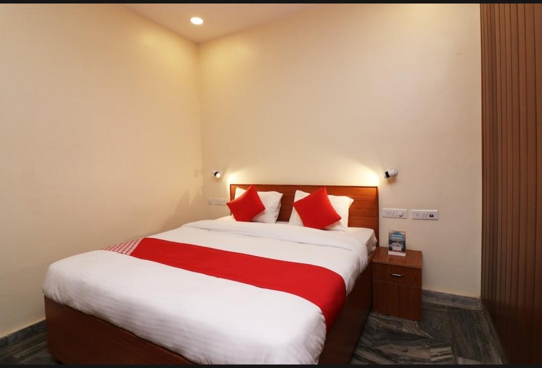 Hotel Meerut International – photo 1