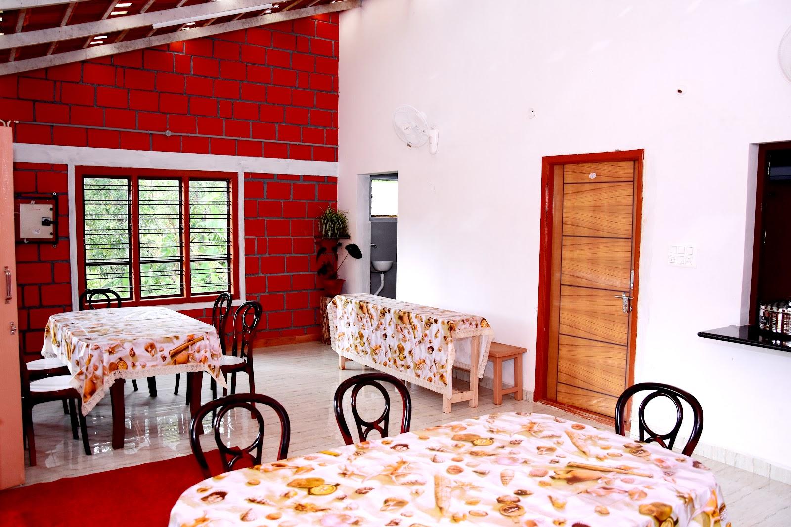 ATAVI HOMESTAY – photo 3