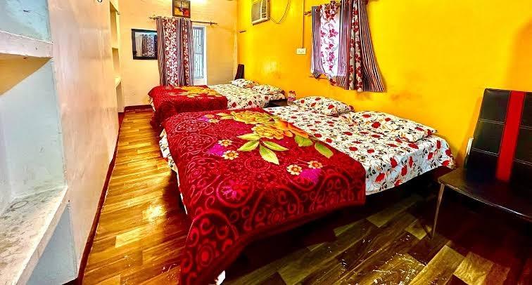 Golden lodge varanasi – photo 3