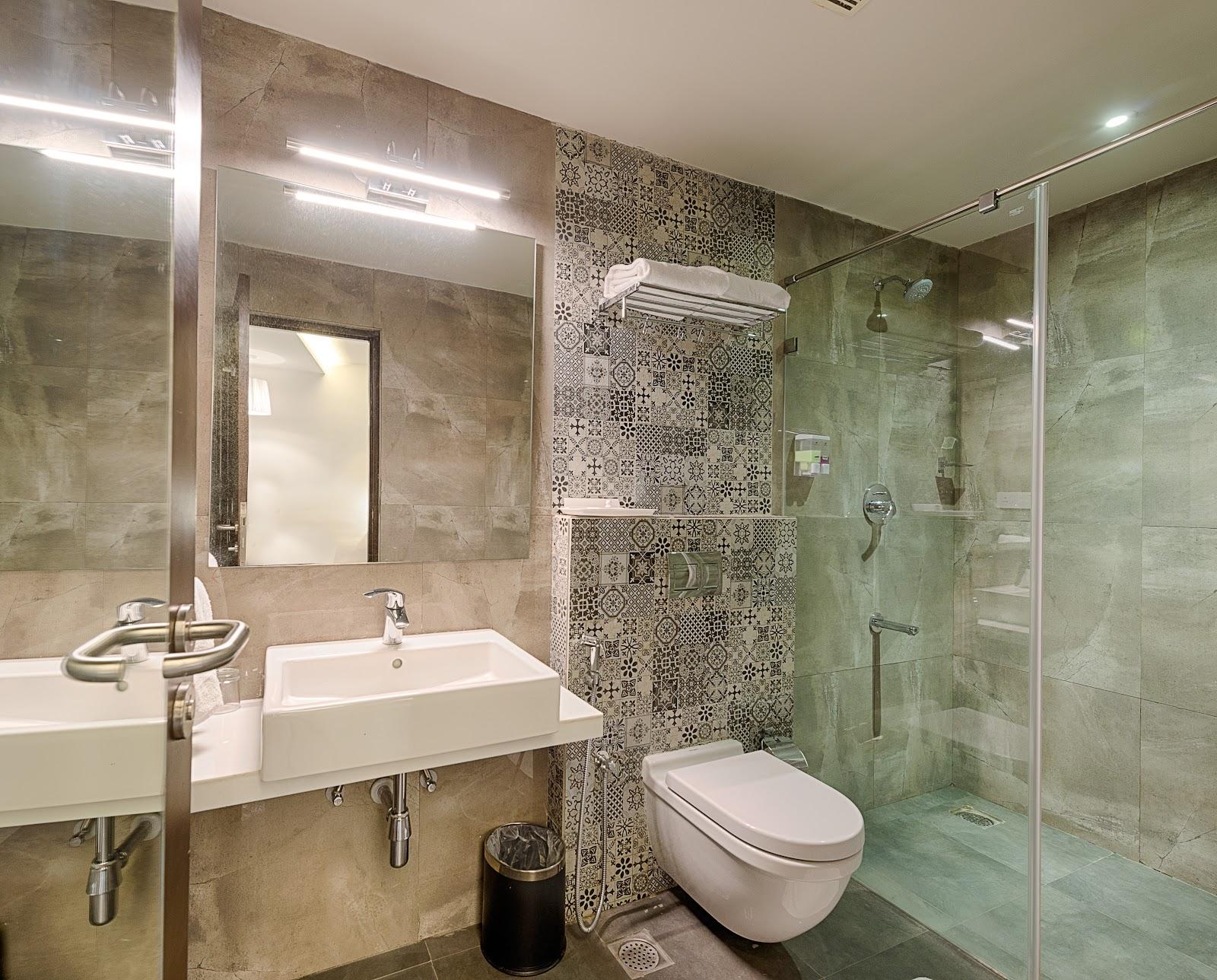 The Belstead Hotel – photo 4