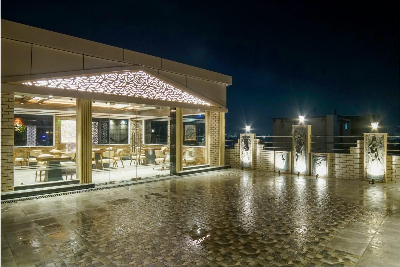 Revaa Hotels – photo 1