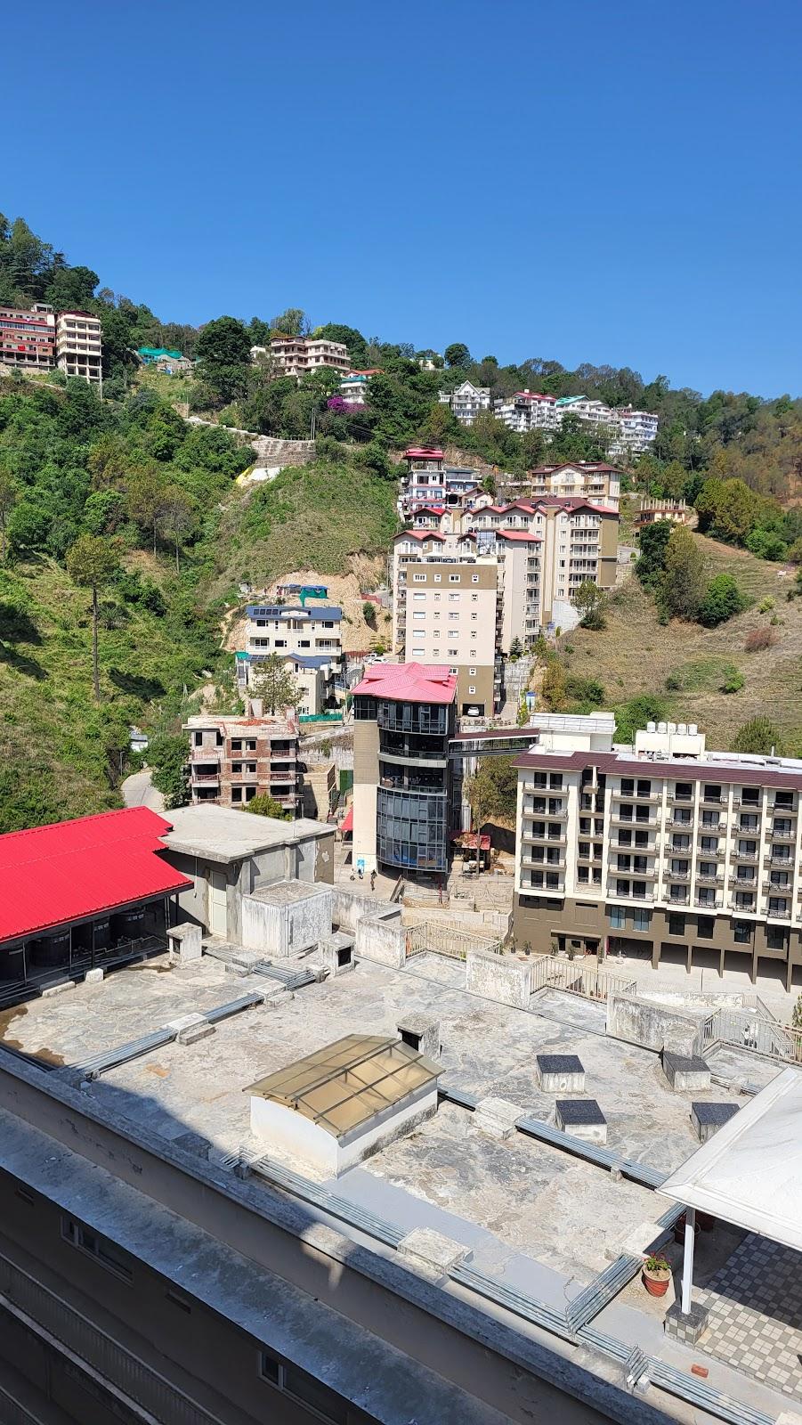 Montclair Ananta Elite Solan – photo 1