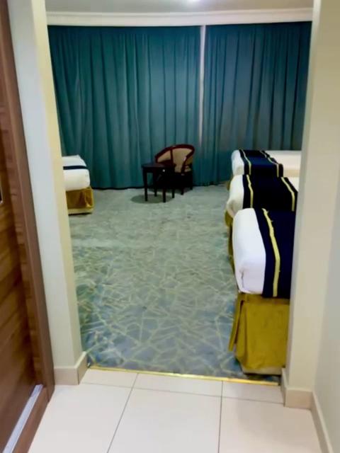 Al Hashmeih Tower Hotel – photo 2