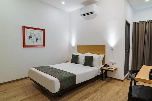 TOWNHOUSE XOTEL – photo 3